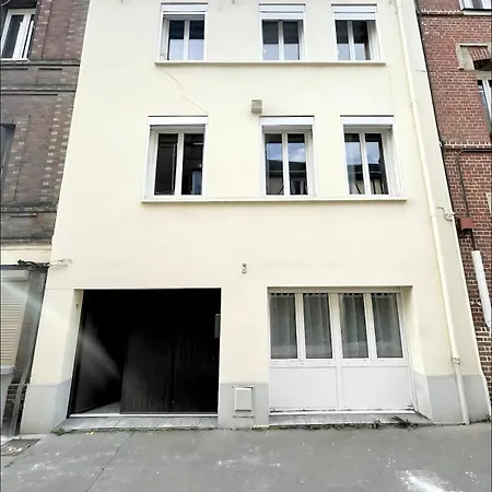 Maison Hyper Centre - Patio - Tv 4k - Wifi-fibre - 4 - Machine A Laver - Seche Linge - Lave Vaisselle - Confort - Spacieux *